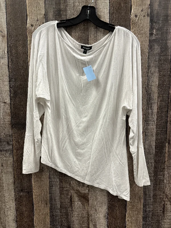 Soft wool Top Long Sleeve By Express In White, Size: S