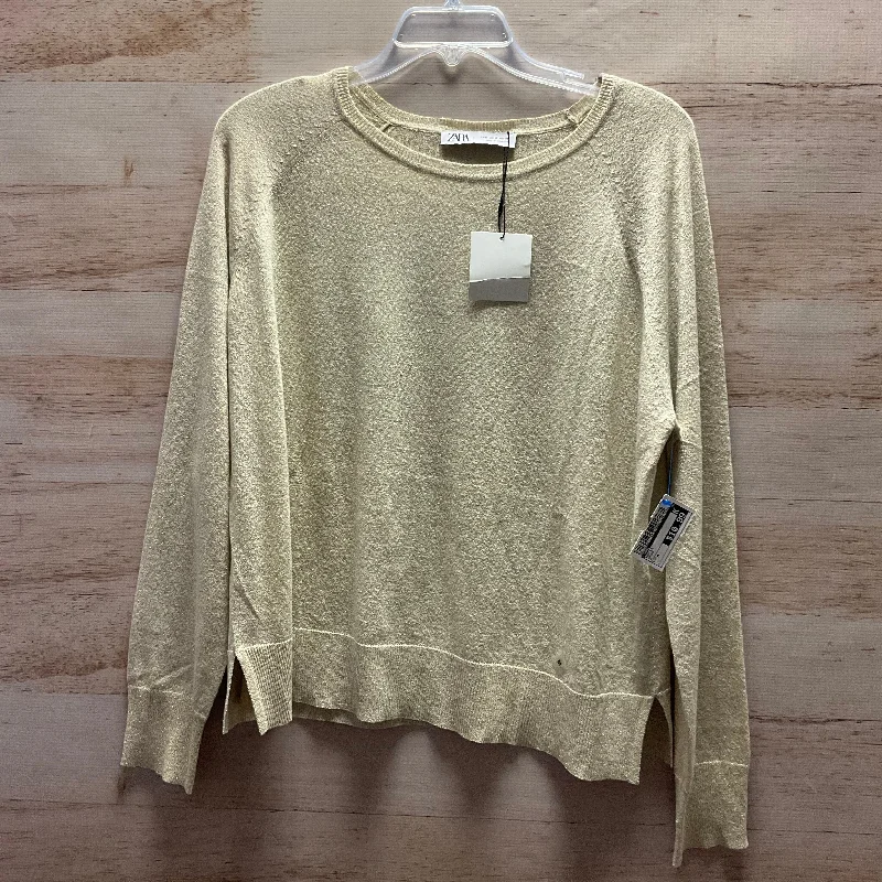 Sporty long sleeve Top Long Sleeve By Zara In Cream, Size: M