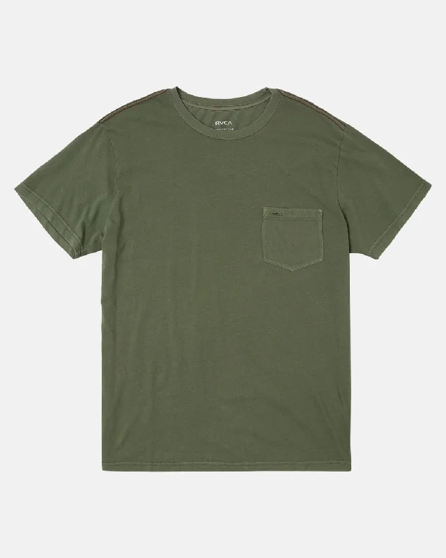 Street style RVCA Pigment Pocket Tee - Olive