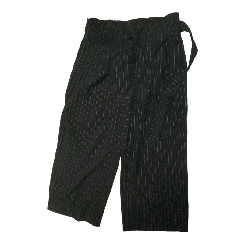 Checkered pants Pants Dress By Matty M In Black, Size: M