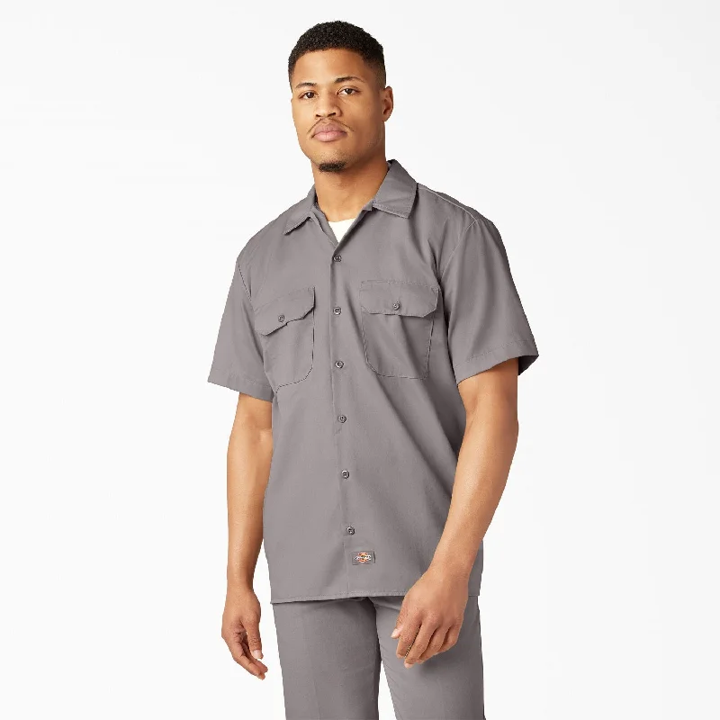 Basic button-up  Dickies Men's Short Sleeve Work Shirt_Silver