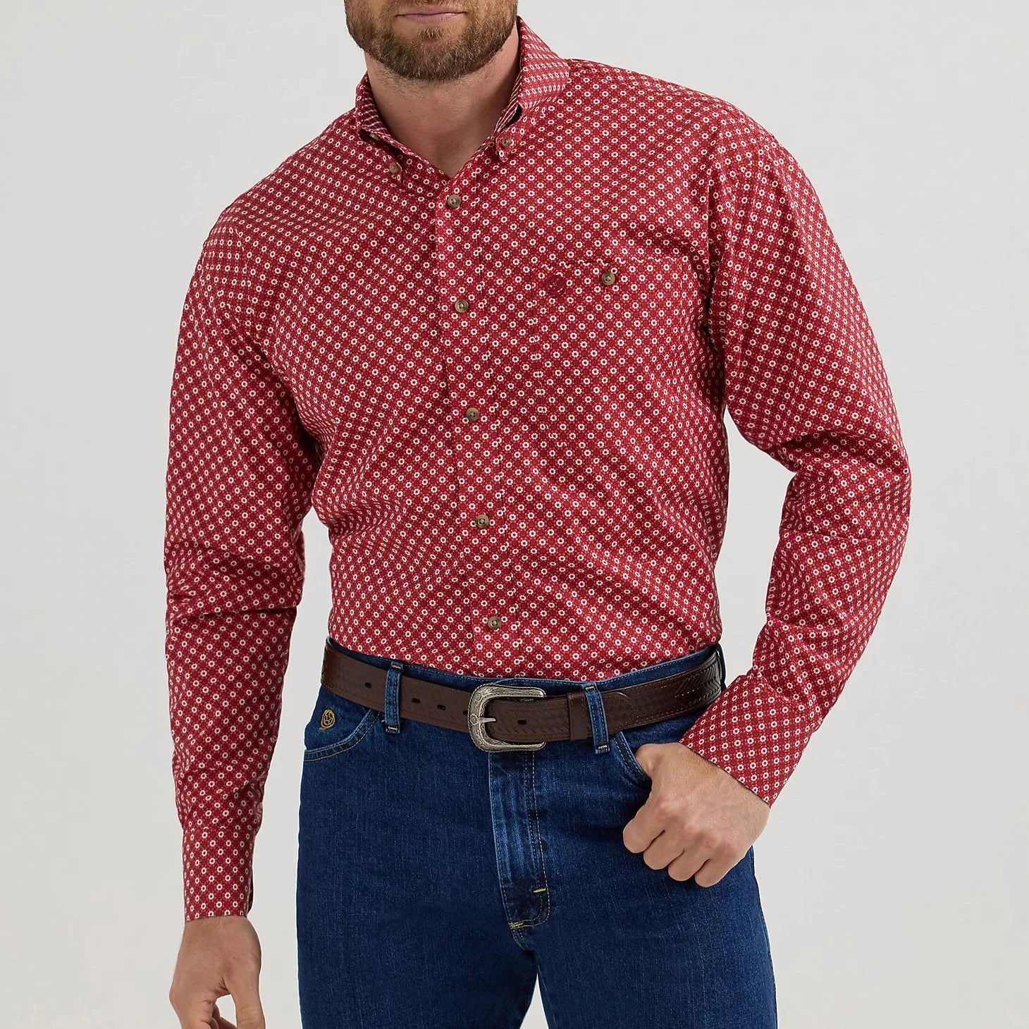 Relaxed fit shirt Wrangler Men's L/S George Strait Floral Medallion Button Down Shirt in Ruby Flower